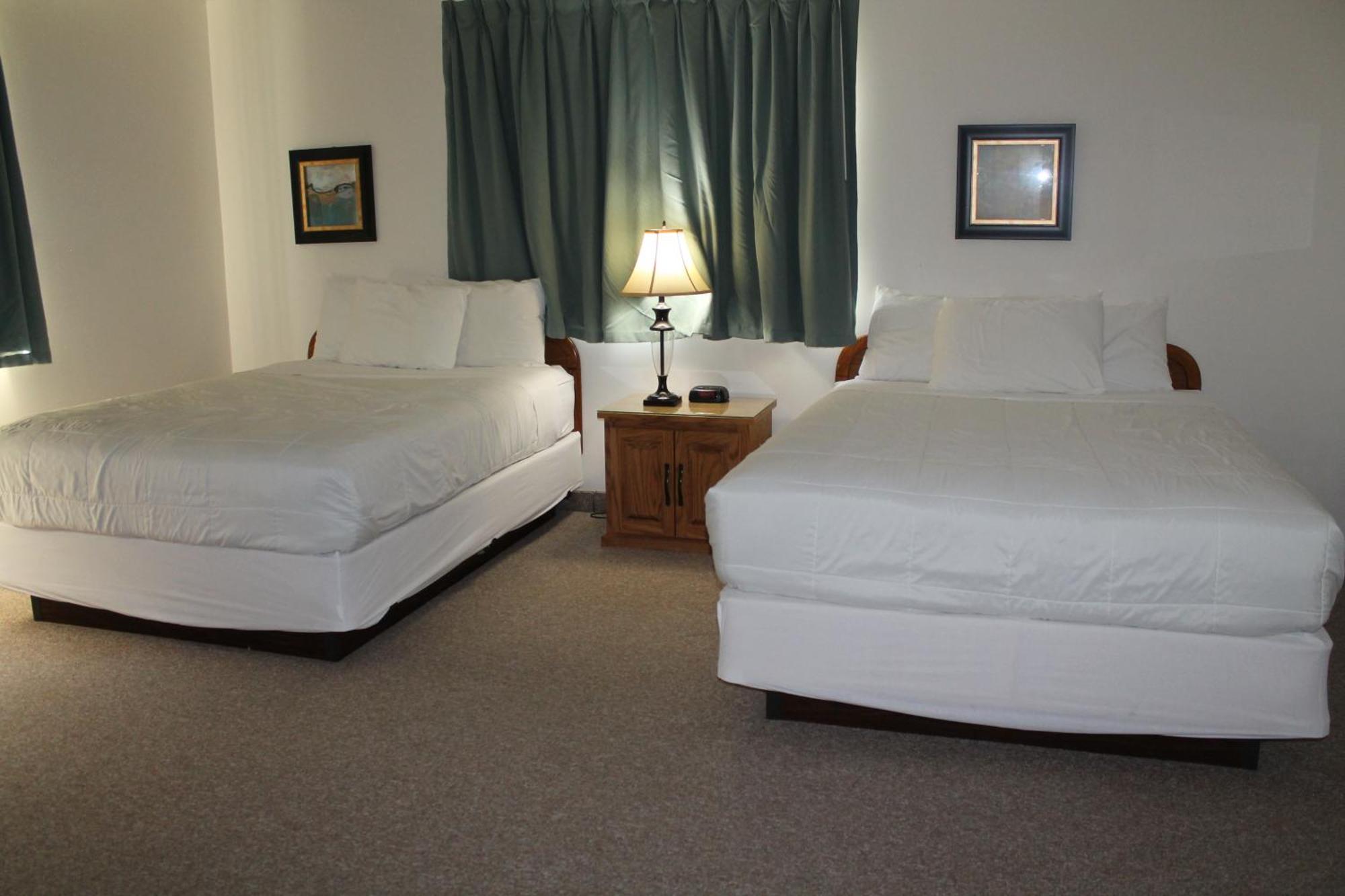 American Host Inn Hart Esterno foto